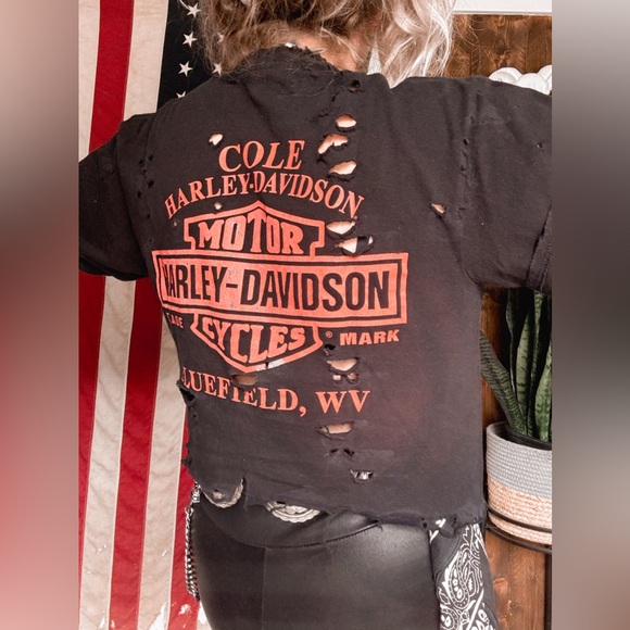 Vintage Harley Crop - Picture 1 of 2